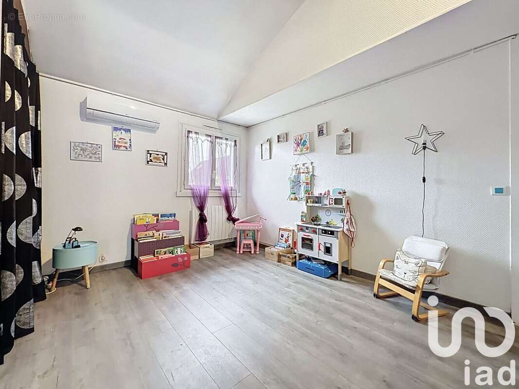 Photo 5 - Maison à OZOIR-LA-FERRIERE