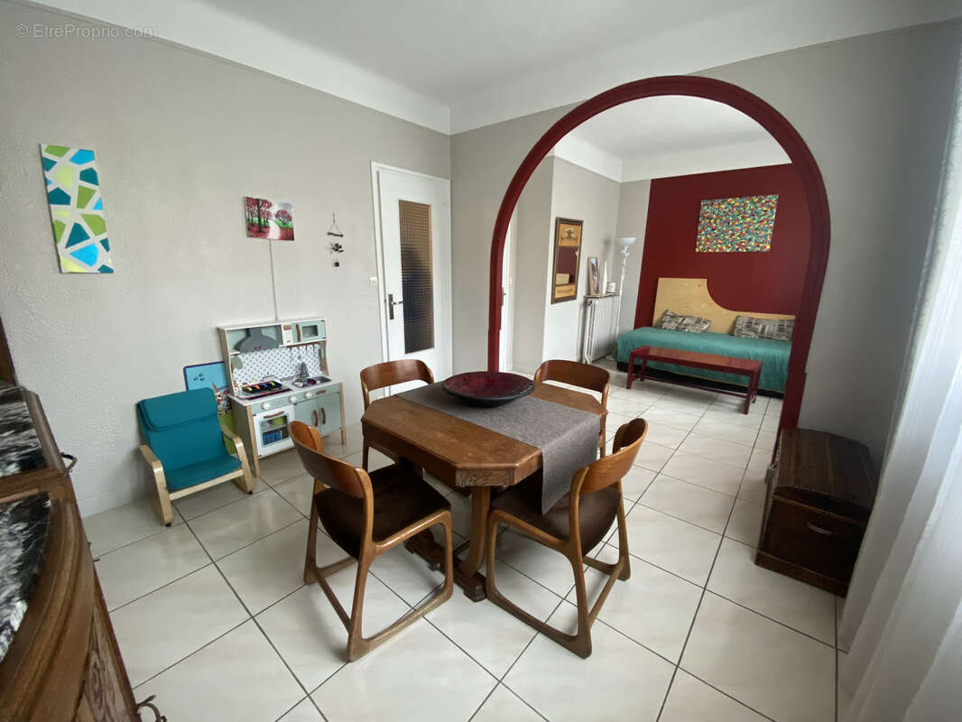 Maison à SAINT-DENIS