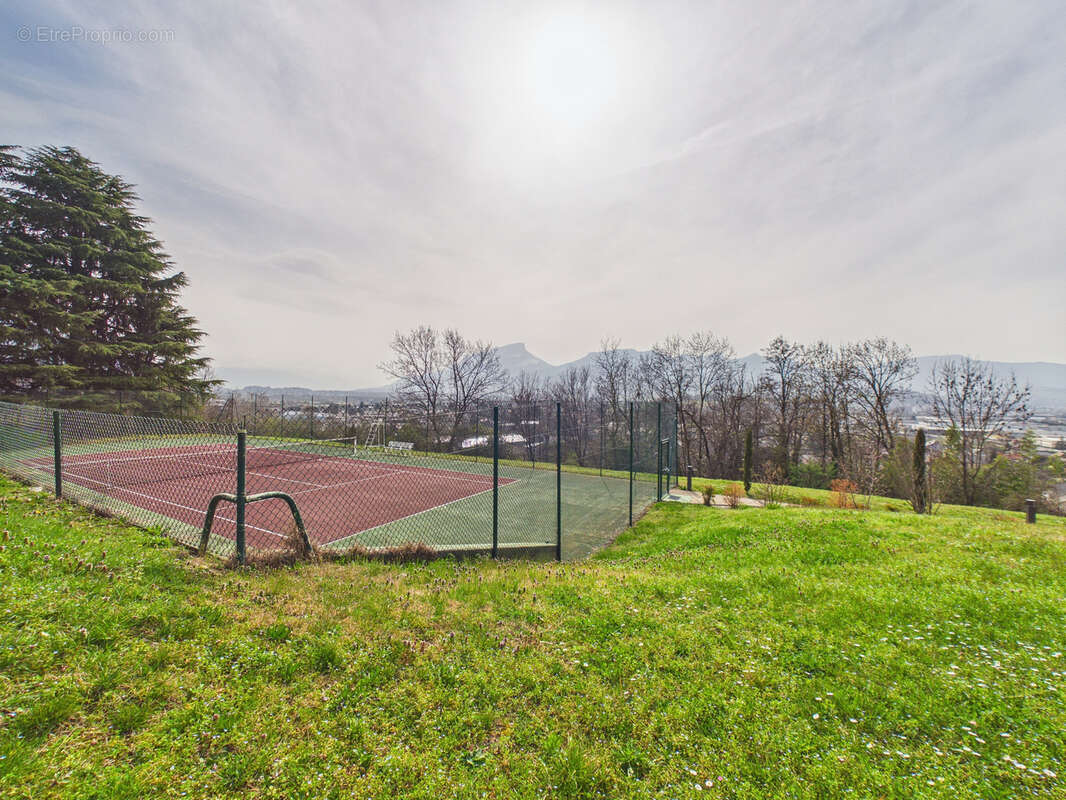 Appartement à SAINT-ALBAN-LEYSSE