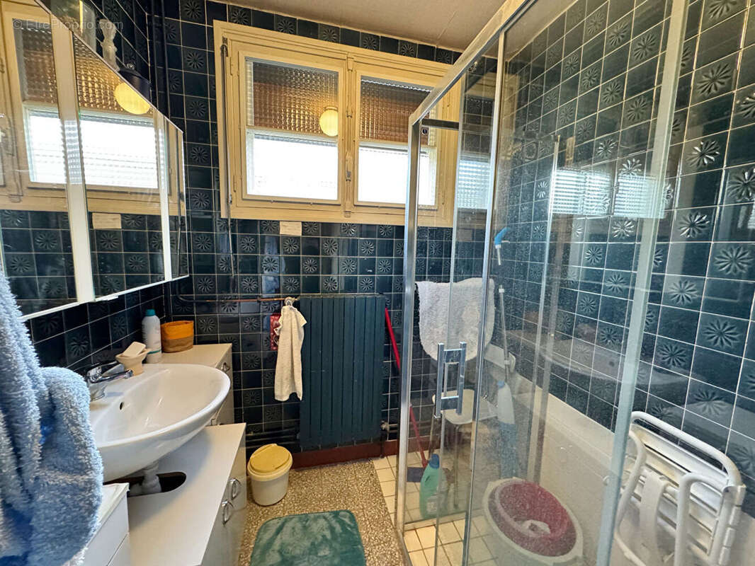 Maison à BRICQUEBEC