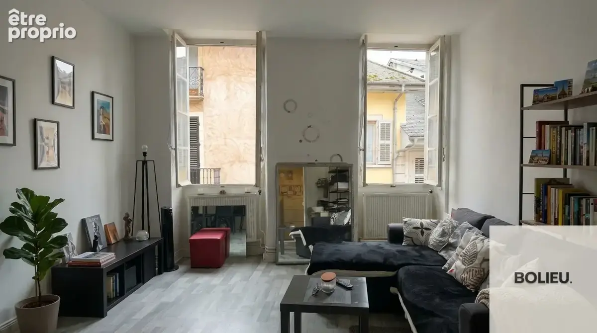 A vendre t2 calme et lumineux - centre ville de chambery - photo 7