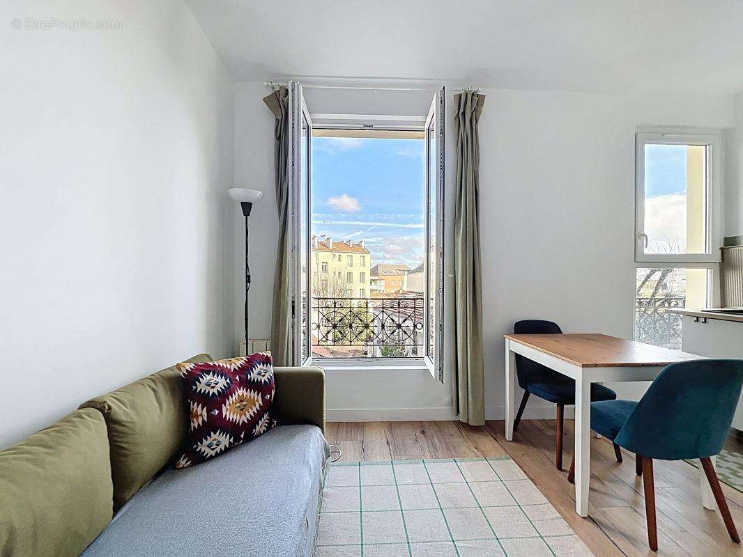 Appartement à IVRY-SUR-SEINE