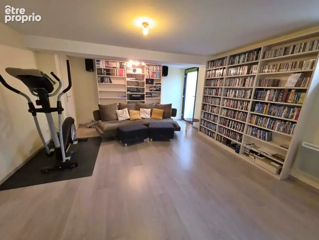 Maison à vendre 9 pièces KEMBS LOECHLE (68).Belle maison contemporaine de 250 m², 14 ares, avec piscine, en lisière de forêt - photo 15