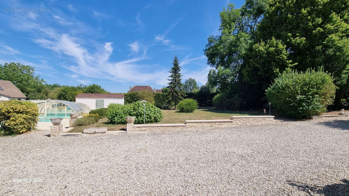 Propriété en excellent etat, vallée de l'armance - photo 15