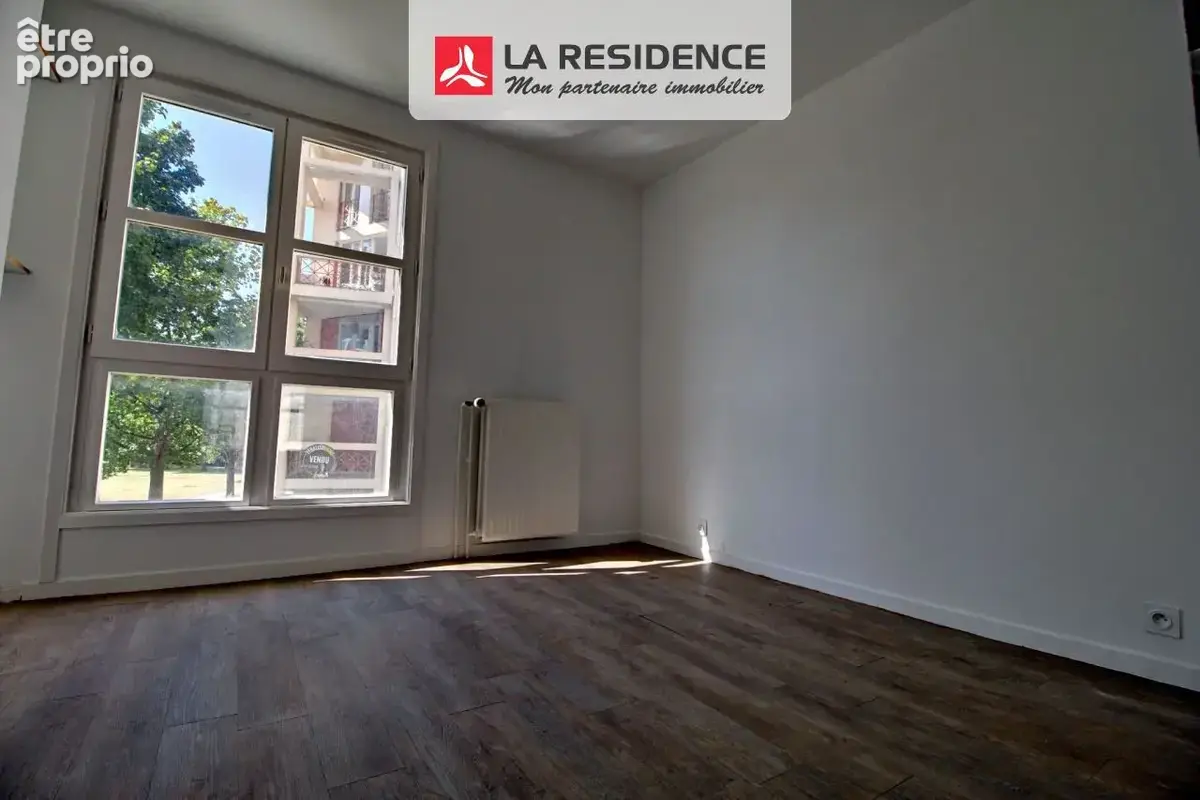 Appartement 76 m² à Cergy  - photo 7