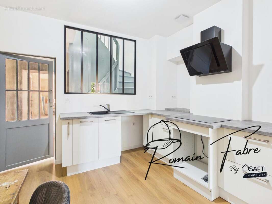 Maison 104 m² à Saint-Andre-De-Cubzac  - photo 5