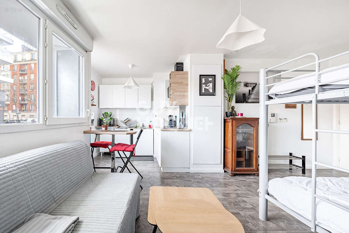 Appartement à GENNEVILLIERS