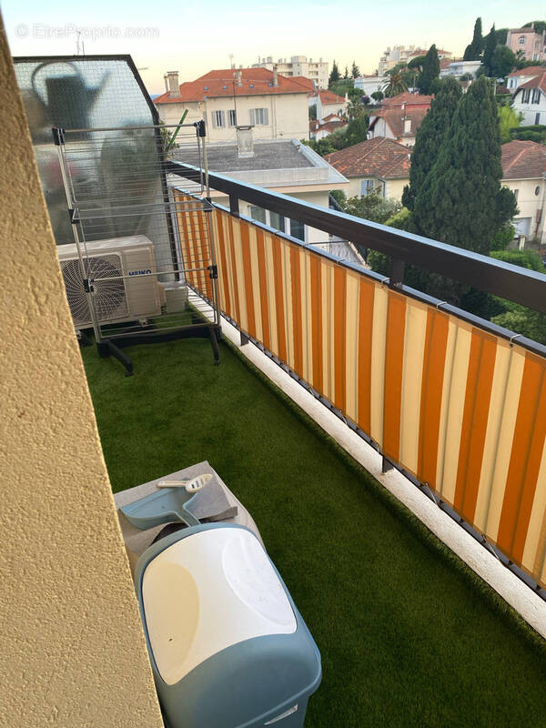 Appartement à LE CANNET