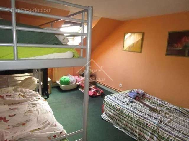 Maison à VARENNES-SUR-ALLIER