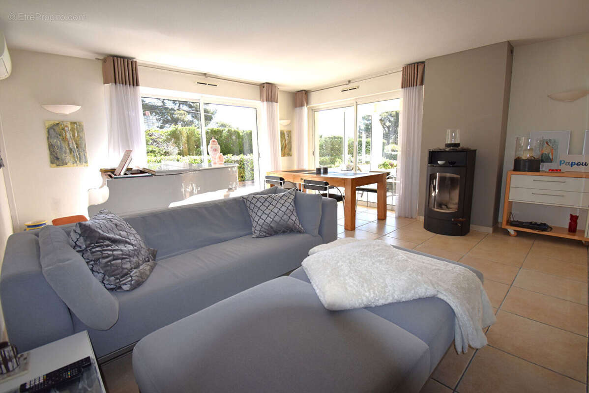 Appartement à SAINT-RAPHAEL