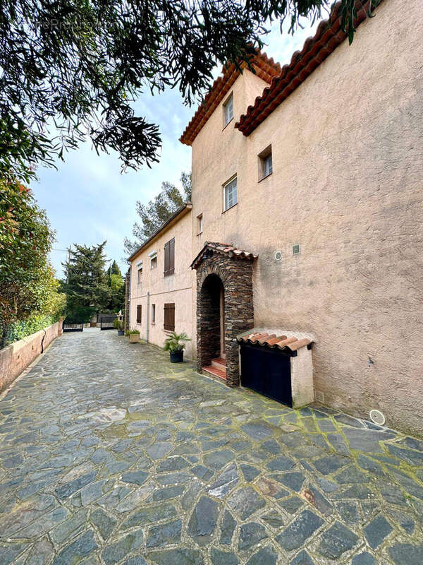 Maison à LA CROIX-VALMER