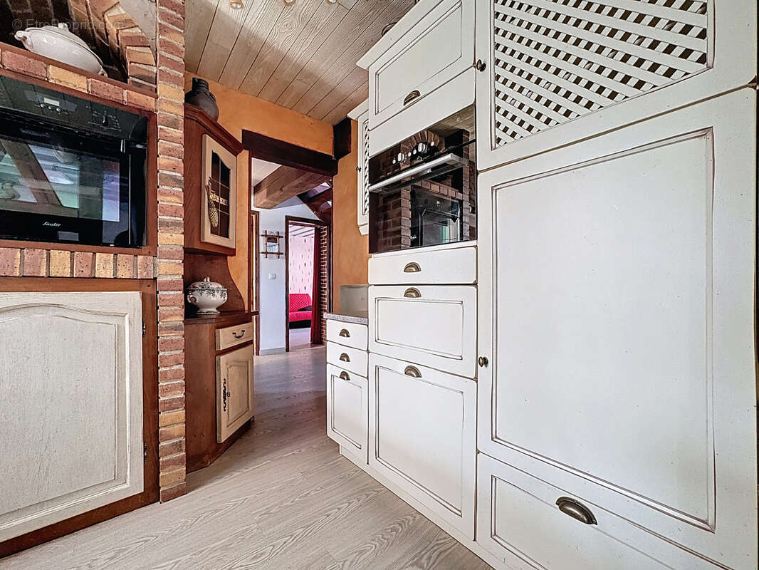 Maison à MONTMIRAIL