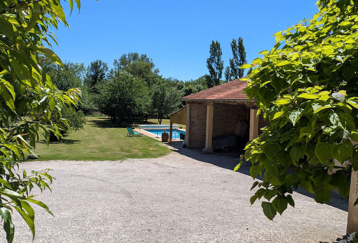 Maison à PARISOT