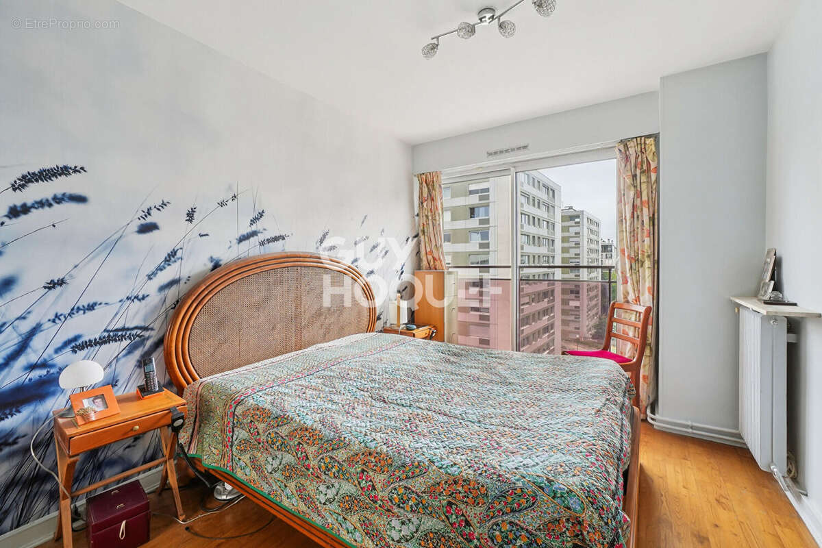 Appartement à PARIS-20E