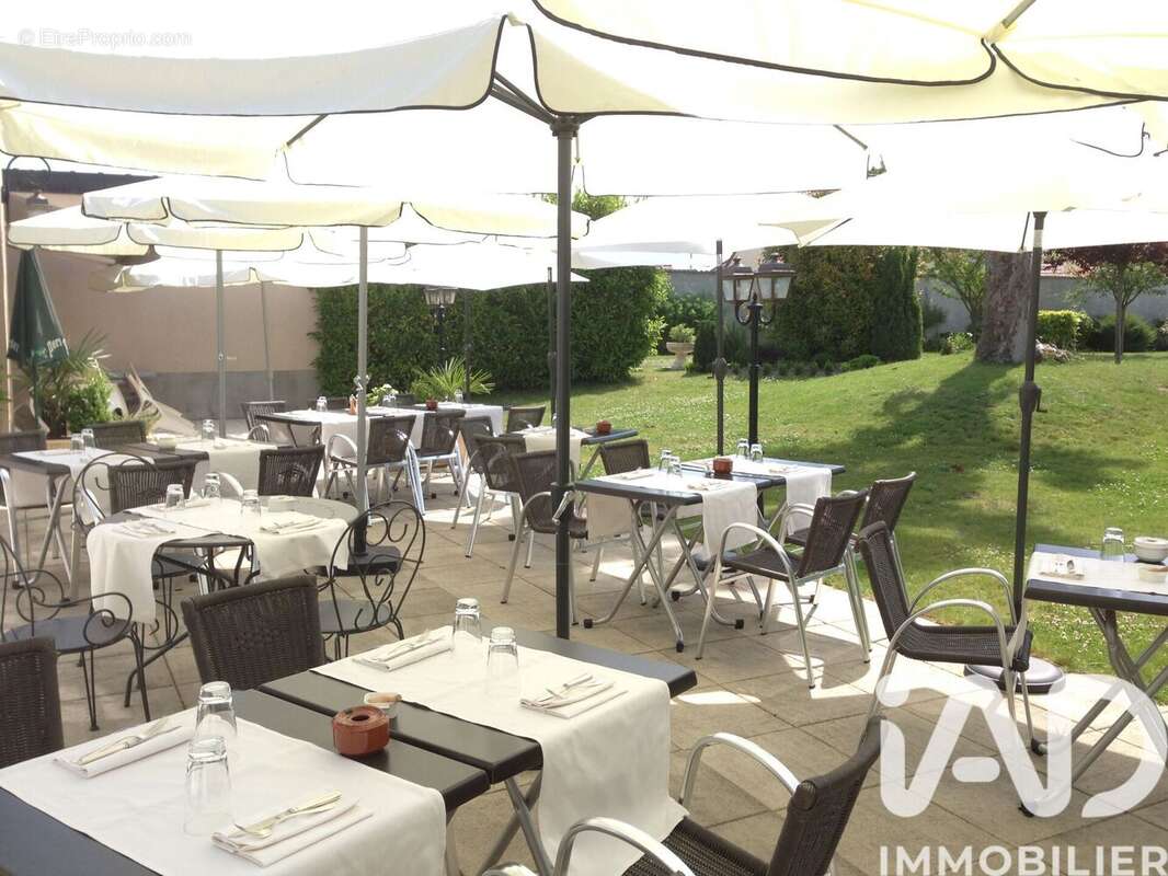 Maison 750 m² à Sept-Saulx  - photo 4