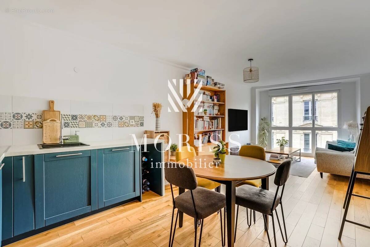 Appartement à PARIS-18E