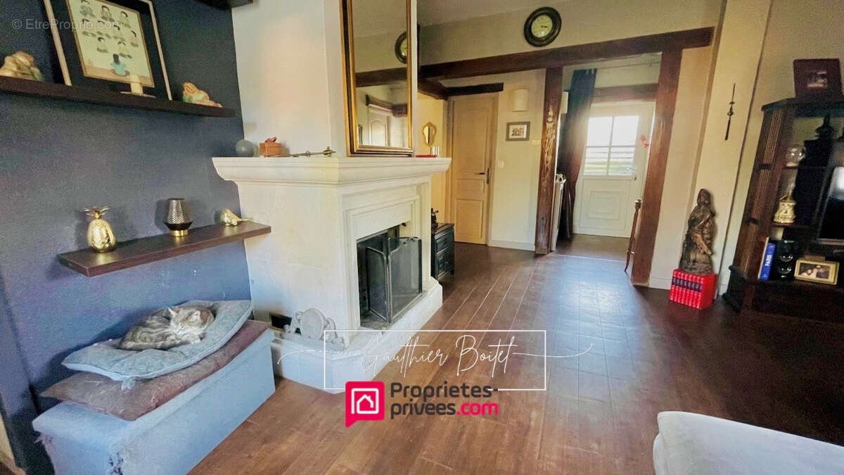 Maison à ROZAY-EN-BRIE