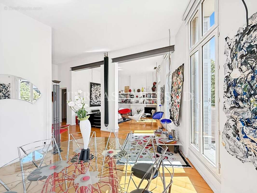Appartement à MARSEILLE-8E