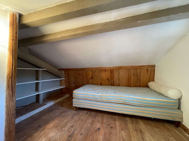 Maison à LES MEES