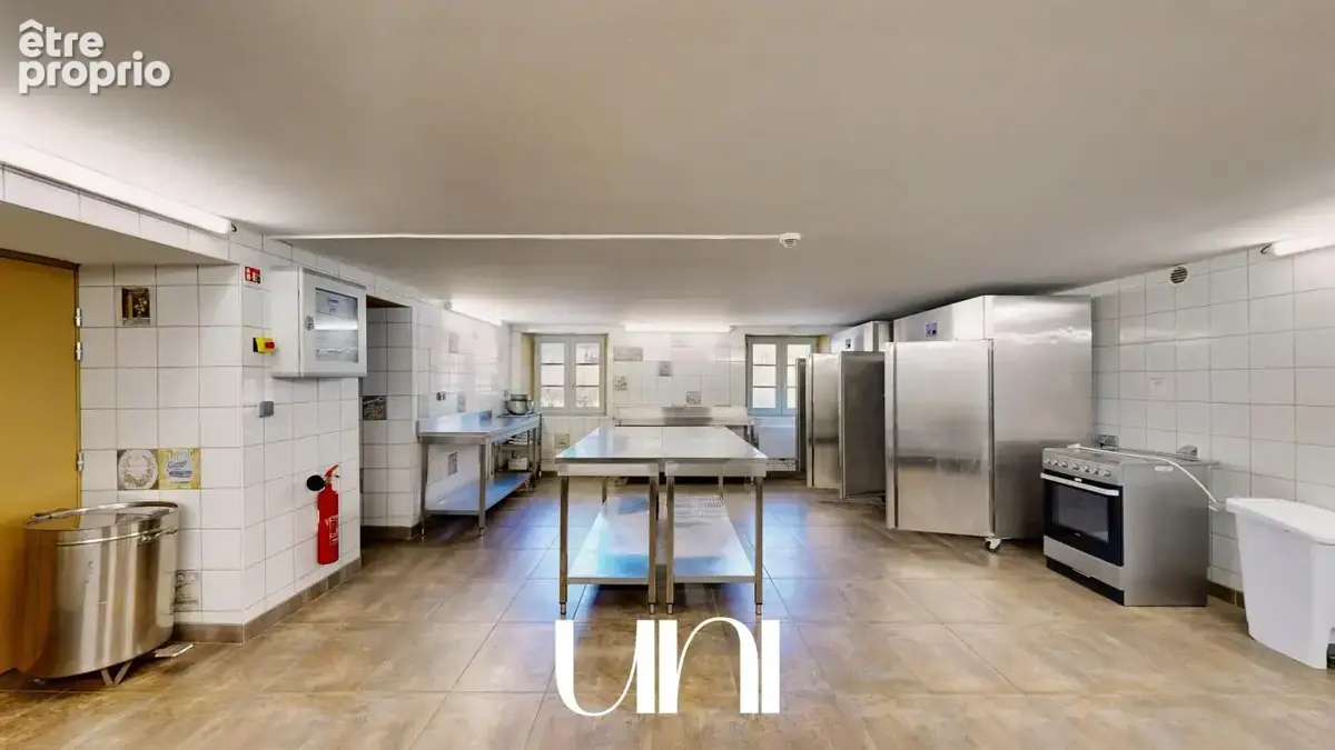 Villa de 780 m2 avec salle de réception, chambres d'hôtes - GRANVILLE - photo 22