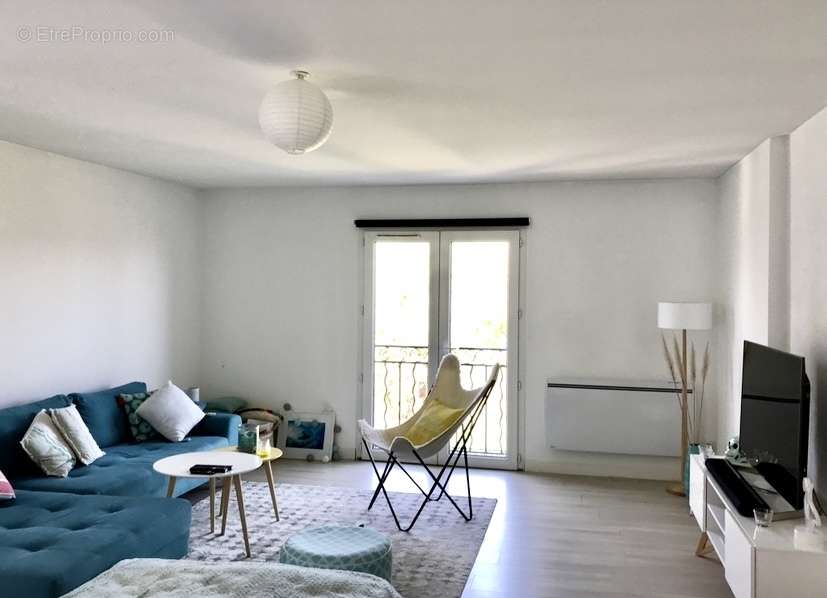 VENDU - Bel appartement, 2 chambres, piscine - photo 3
