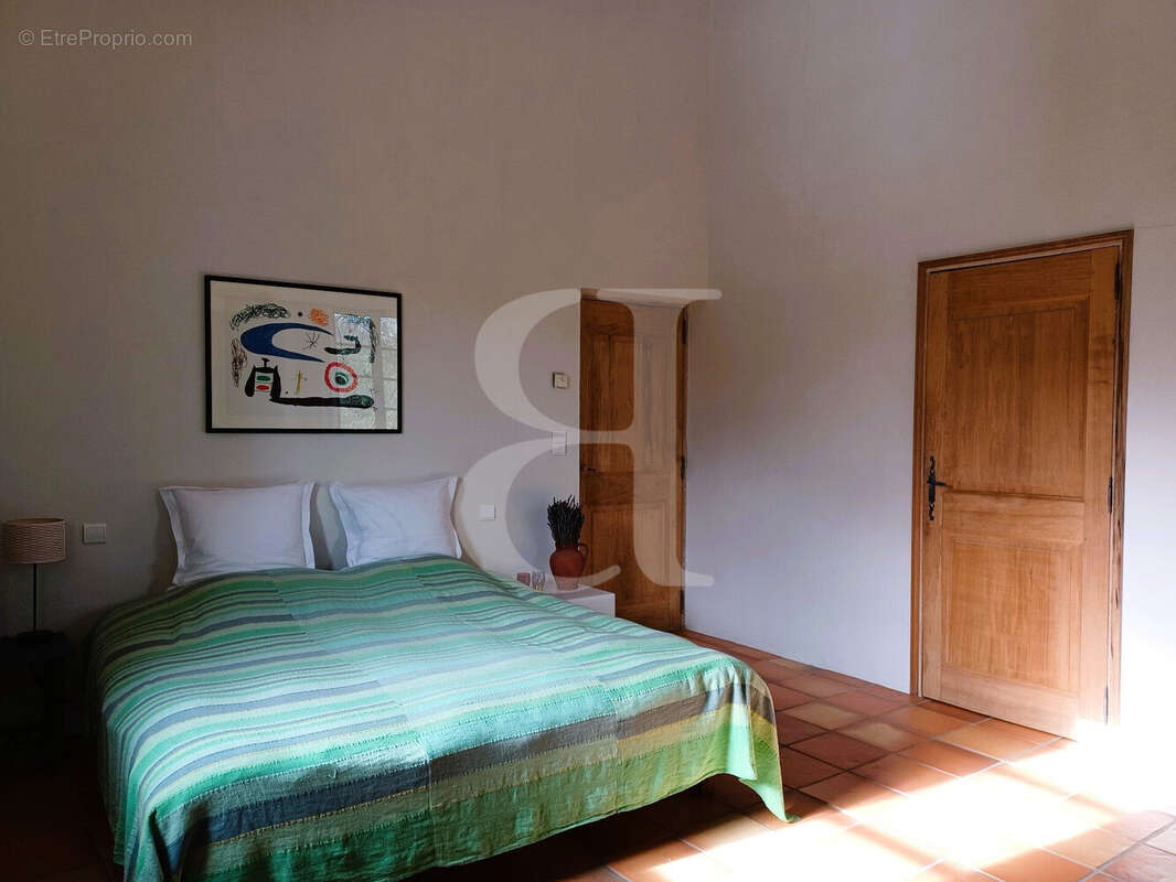 Maison à BUIS-LES-BARONNIES