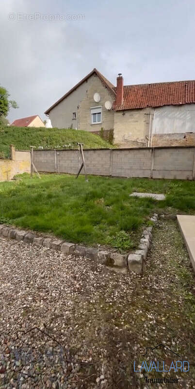 Maison 82 m² à Mouflers  - photo 9