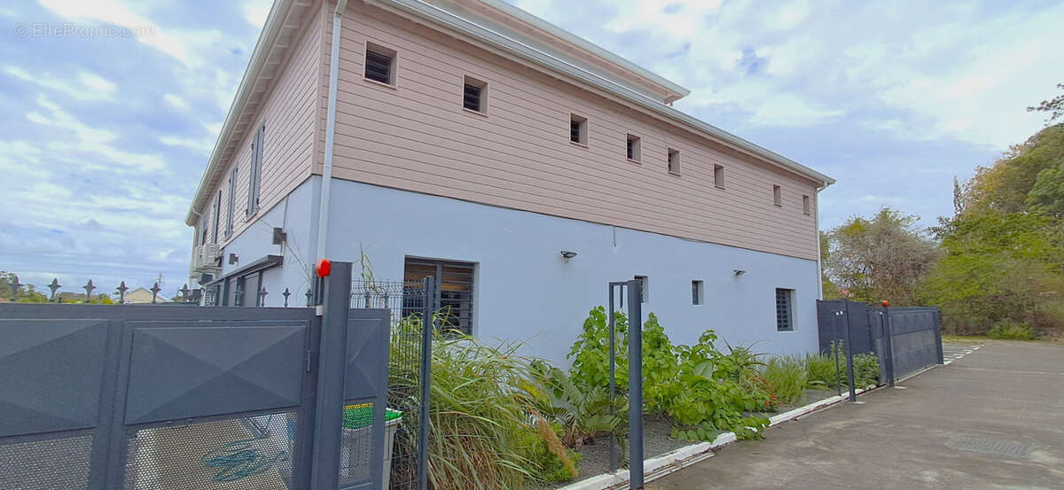 Appartement à LE MOULE