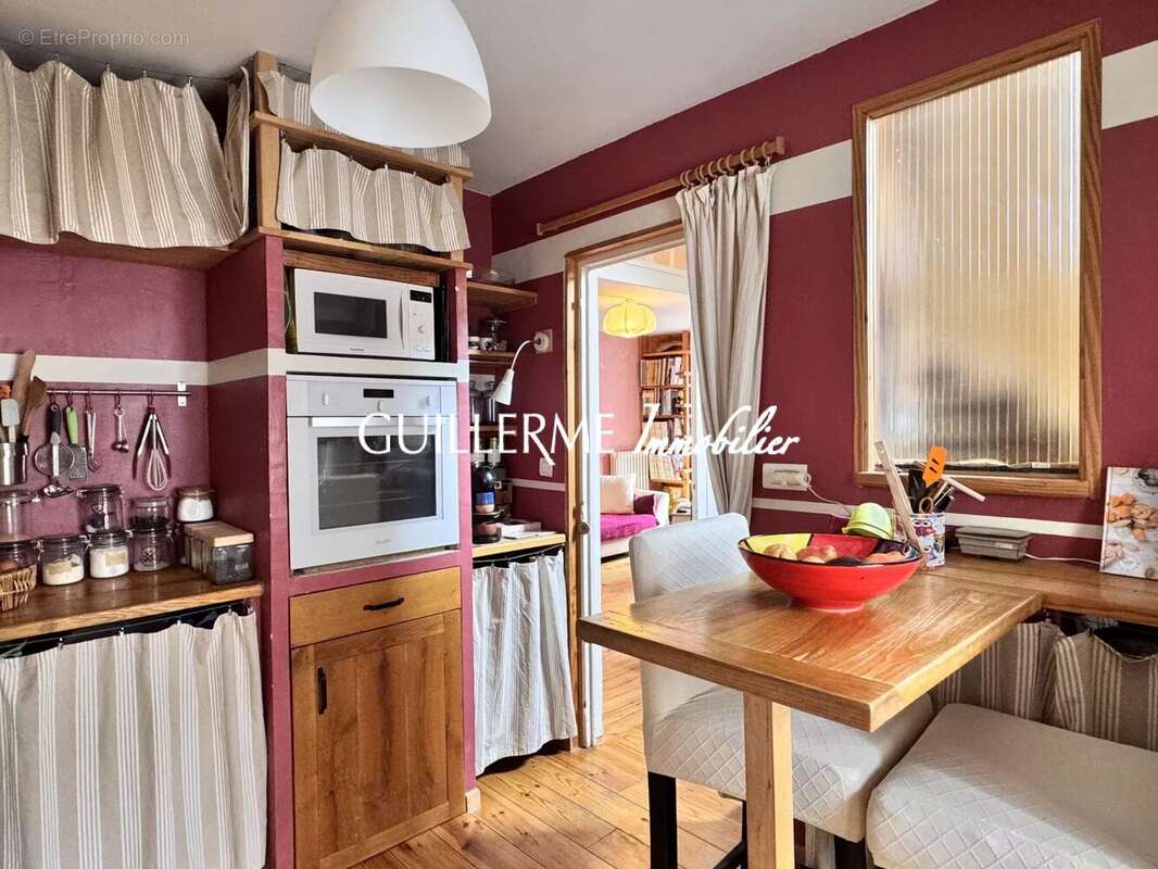 Maison à SALLES-ARBUISSONNAS-EN-BEAUJOLAIS