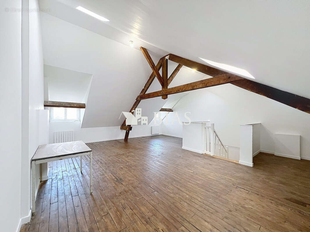 Maison à NASSANDRES