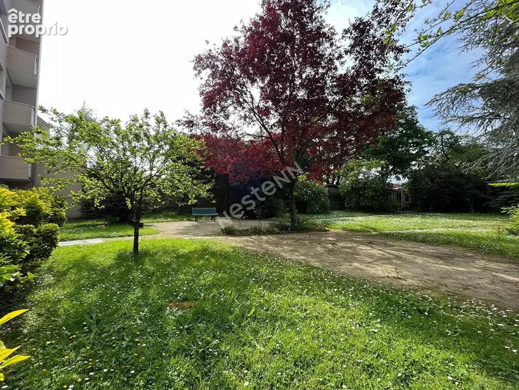 Nantes rond point de vannes appartement t5 92m² / 3 chambres / ascenseur / - photo 10