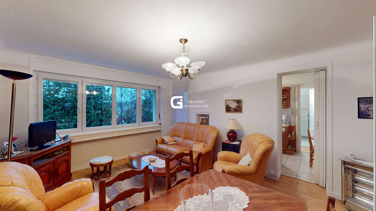 Appartement à OYONNAX