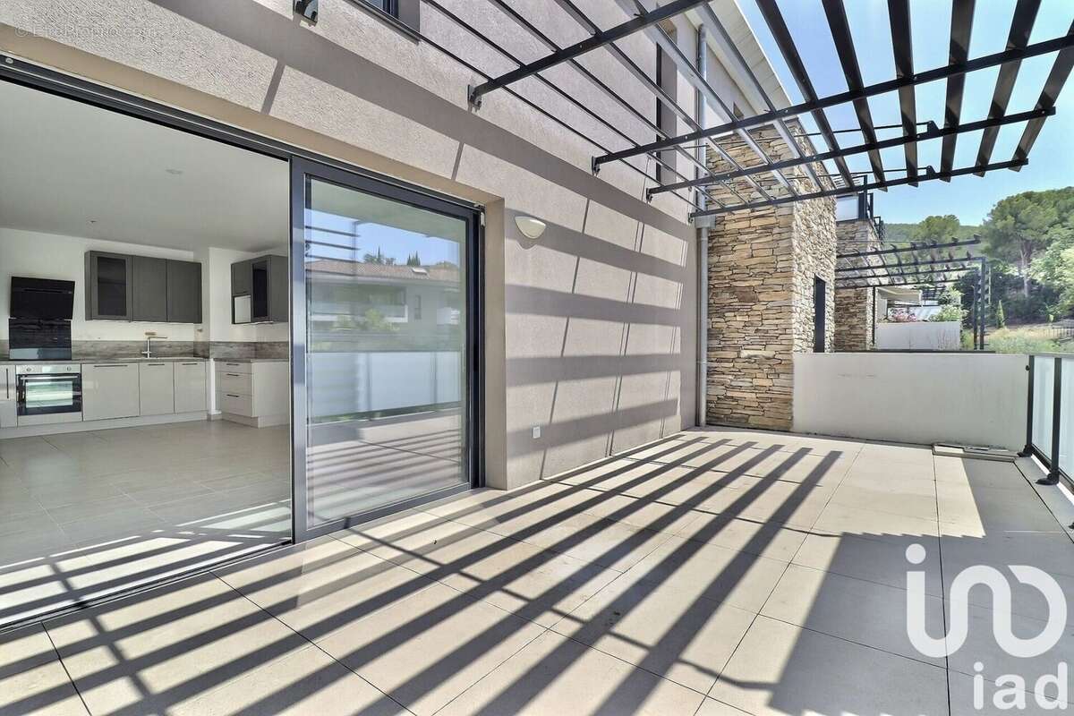 Photo 4 - Appartement à SAINT-CYR-SUR-MER