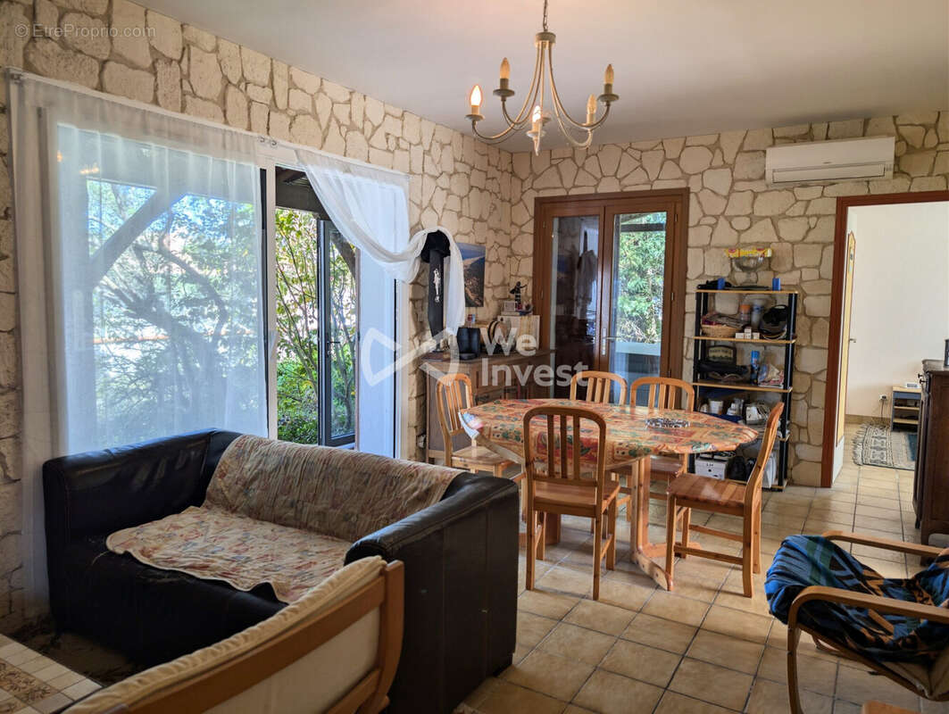 Maison à SAINT-JULIEN-EN-BORN