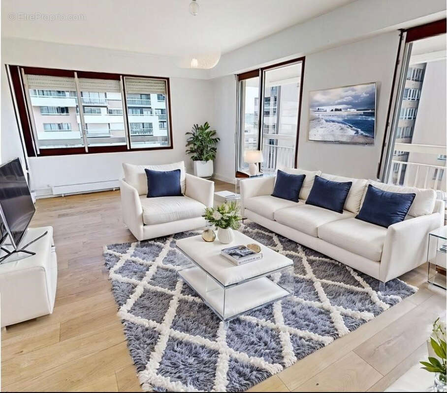 Appartement à PARIS-19E