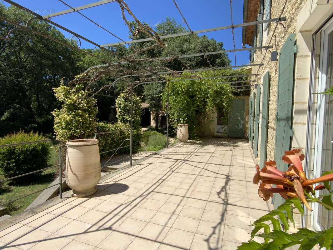 Maison à UZES