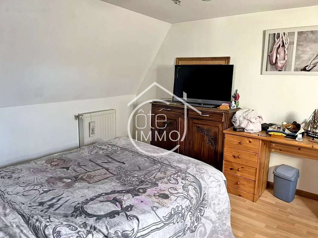 Maison à SAINT-PIERRE-D&#039;EYRAUD