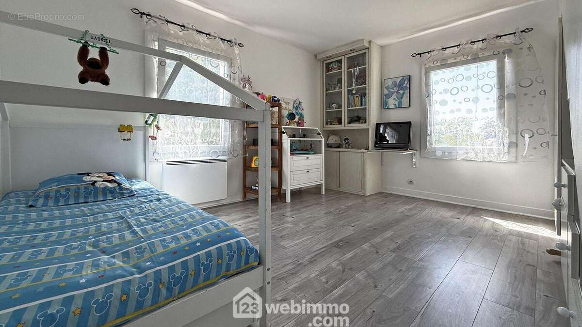 Maison à MAROLLES-EN-BRIE