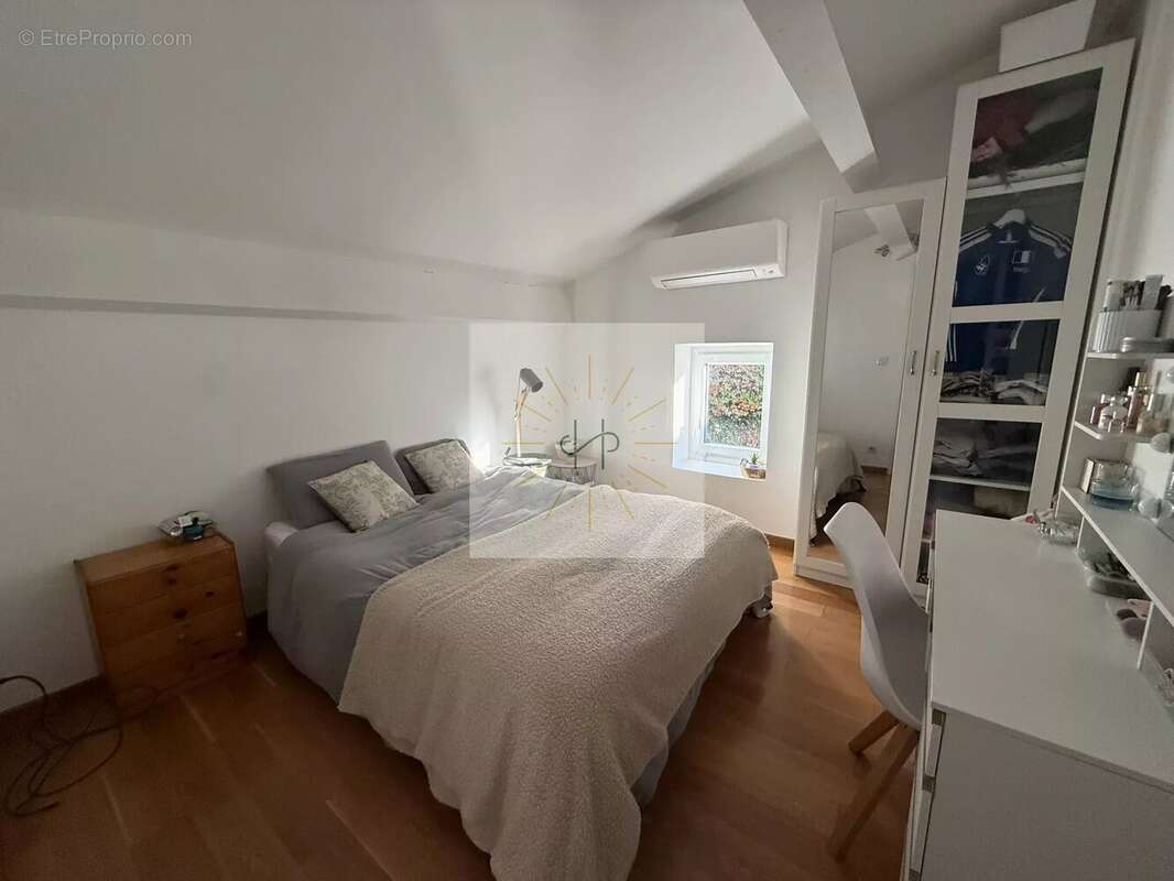 Maison à ROCHEFORT-EN-VALDAINE