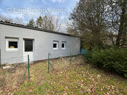 Maison à SAINTE-MONTAINE