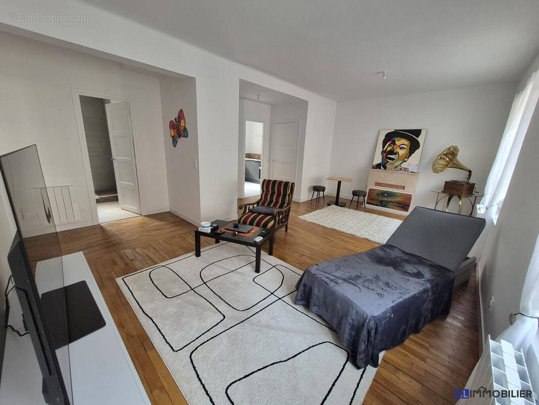 Appartement à FALAISE