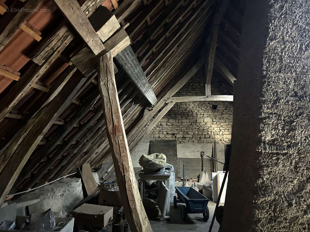 Deux habitations entre guerigny et premery - photo 15
