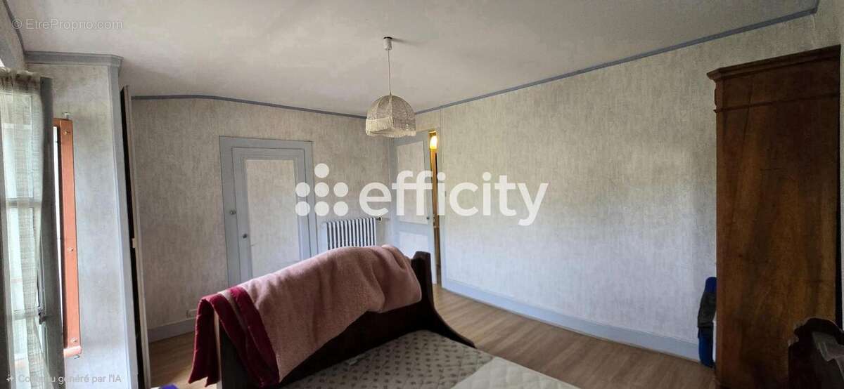 Maison 174 m² à Tassin-La-Demi-Lune  - photo 7