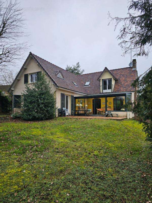Maison à MONTFORT-L'AMAURY