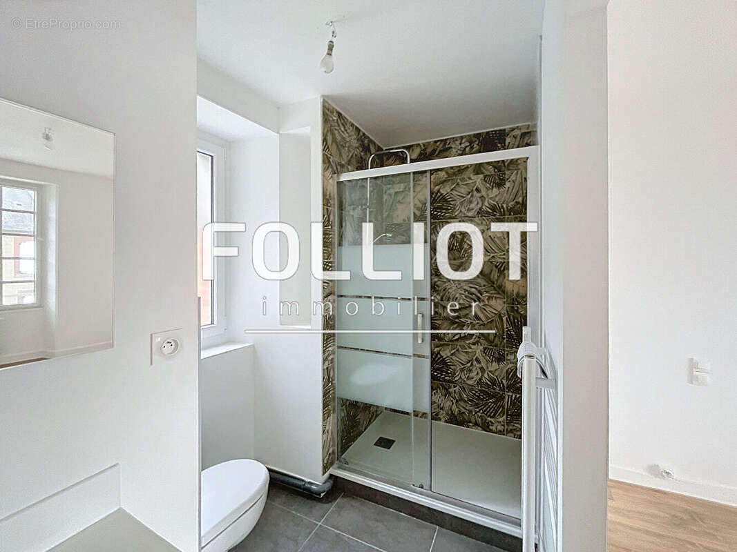 Maison à SAINT-JEAN-LE-THOMAS