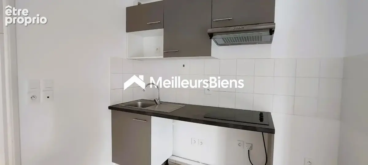 Toulouse Barrière de Paris : Grand T3  avec 2 chambres, terrasse et parking - photo 8