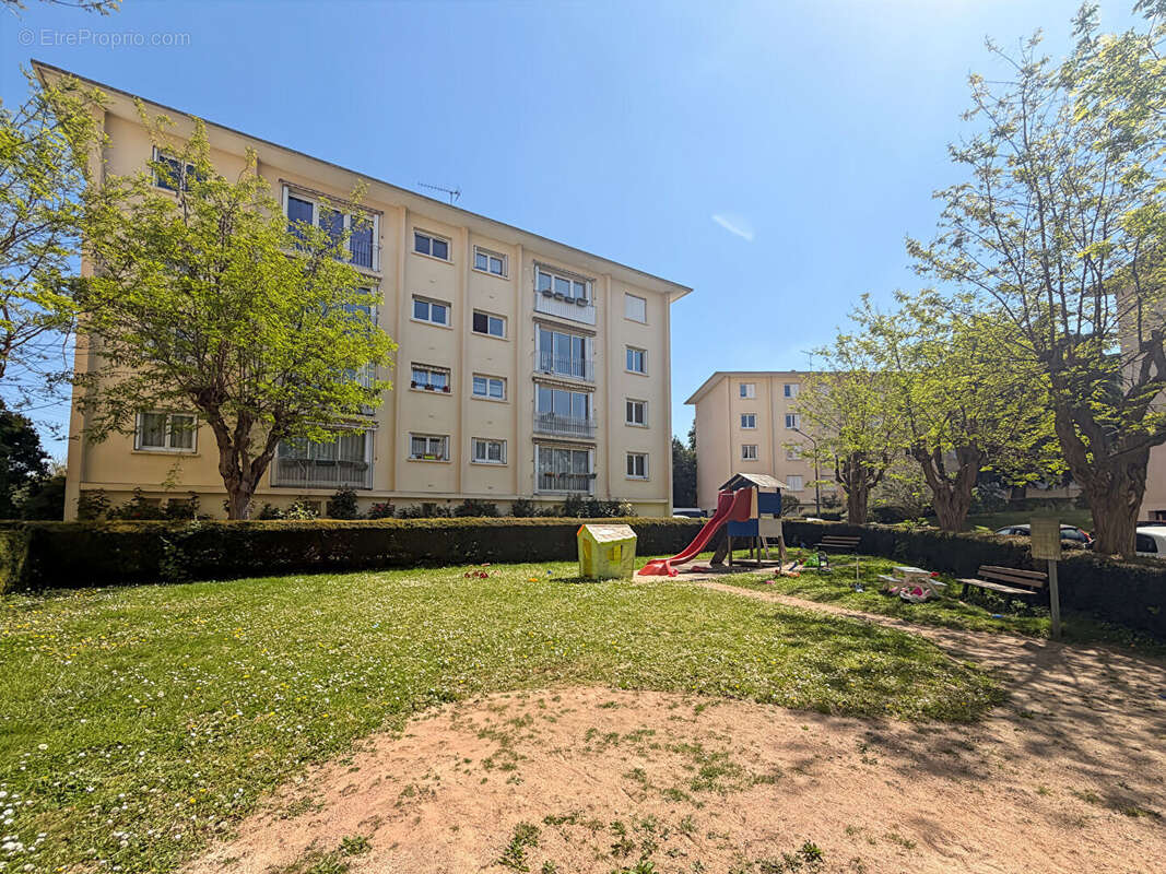 Appartement à IGNY
