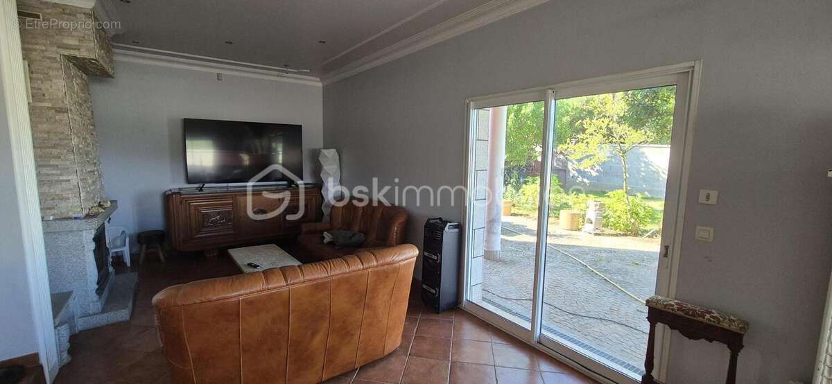 Coup de cœur familial - maison de charme 145 m² - 4 ch - jardin plat 667 m² - messimy-sur-saône - photo 18