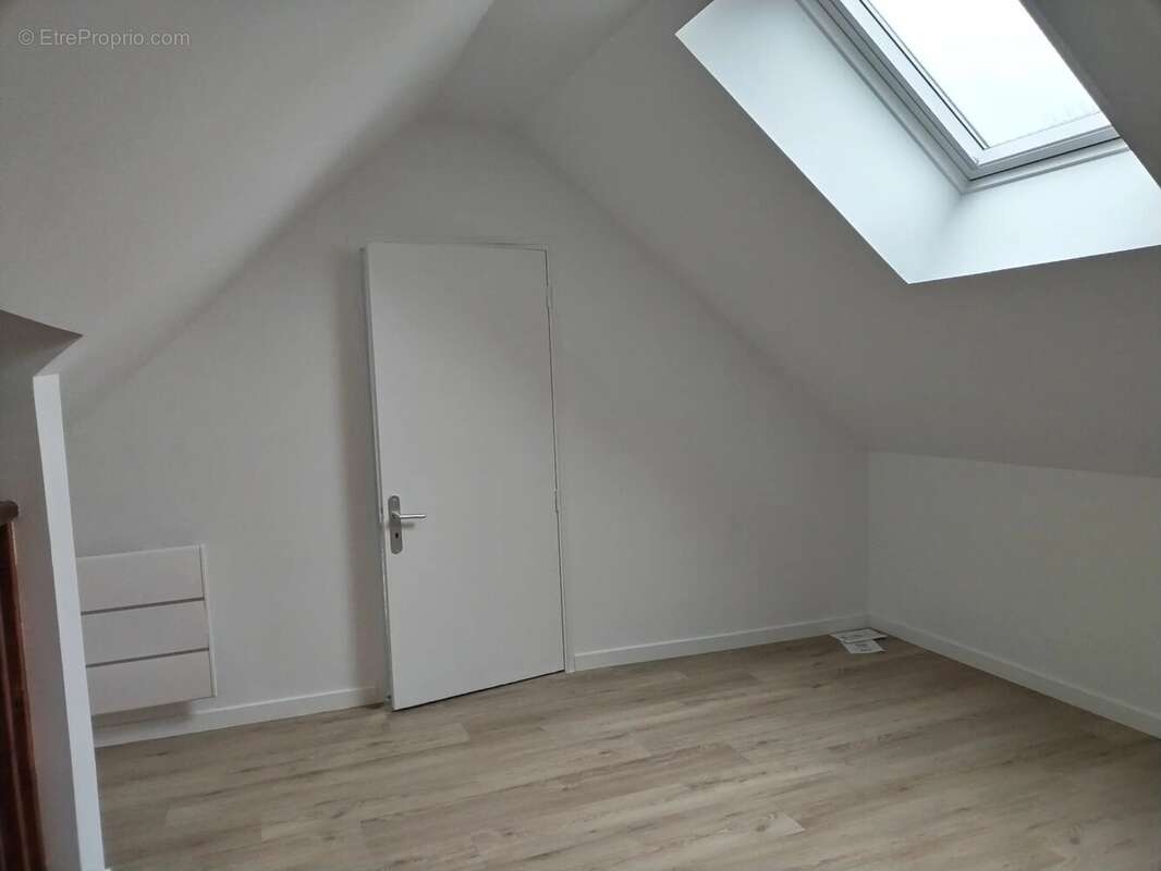 Triplex - local commercial- centre ville - photo 9
