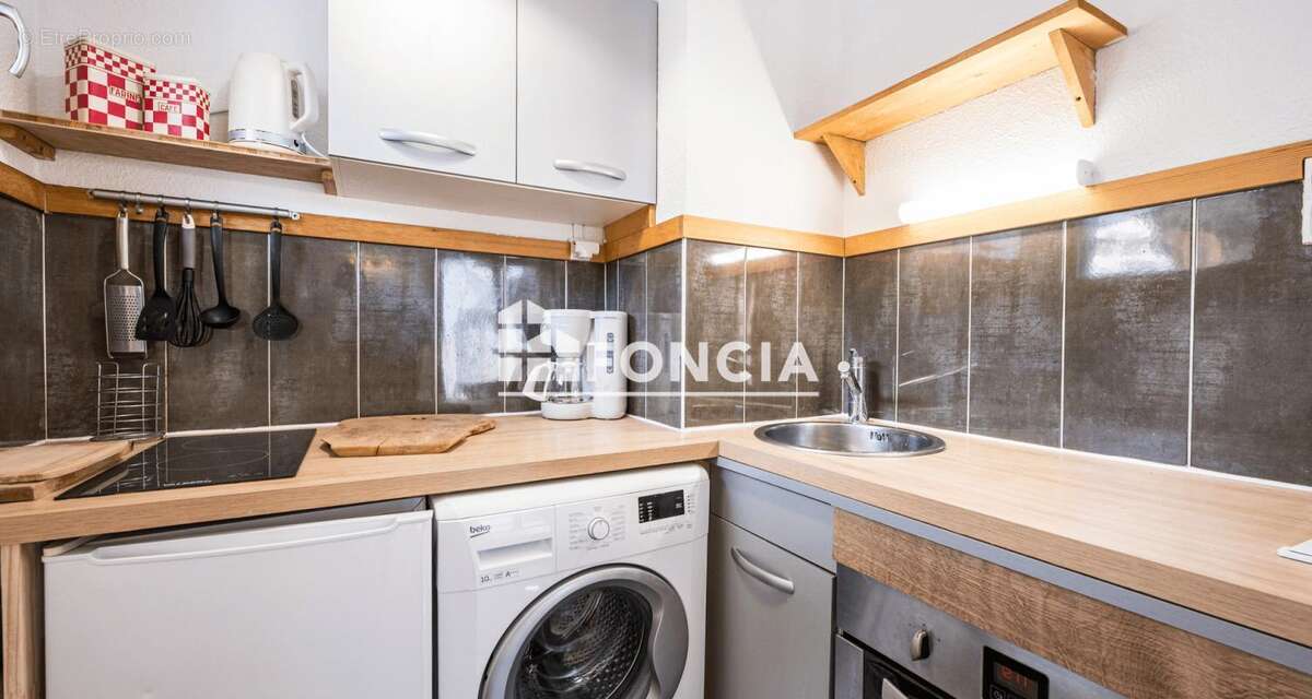 Appartement + terrasse de 31 m2 + garage + cave + casier a skis - photo 5